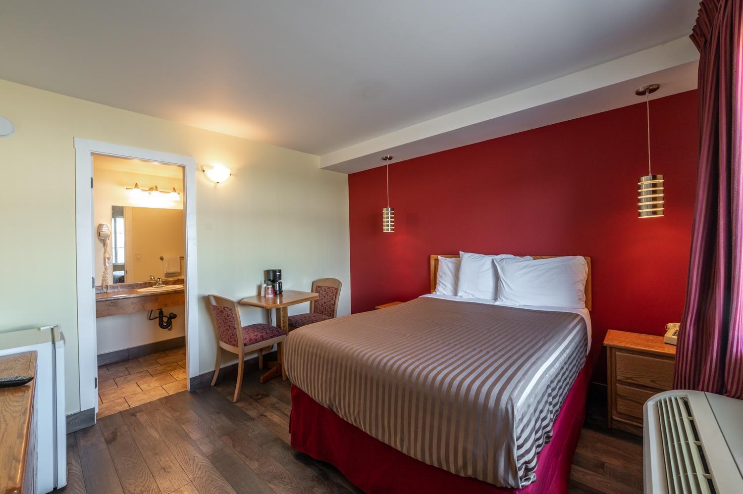 Sahara Courtyard Inn Penticton Dış mekan fotoğraf