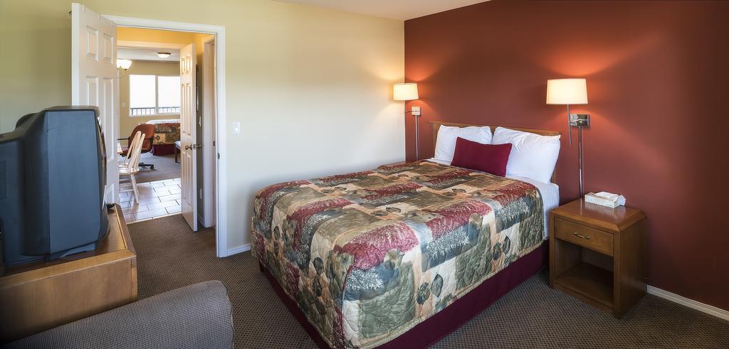 Sahara Courtyard Inn Penticton Dış mekan fotoğraf